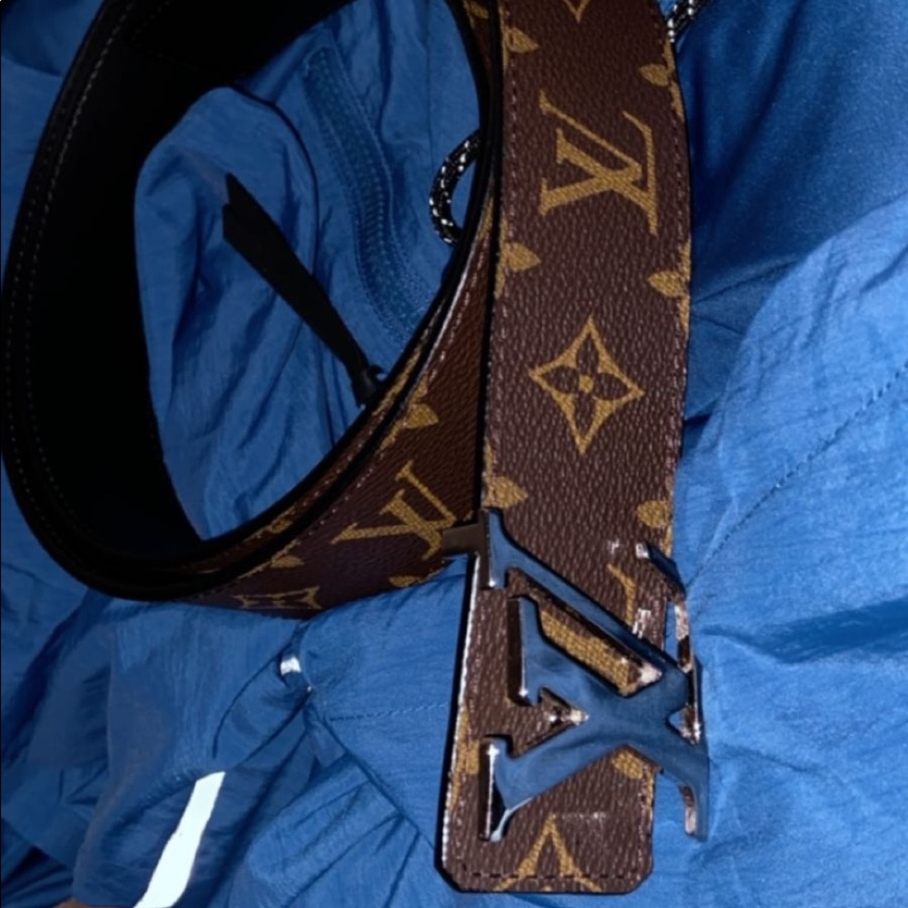 Louis Vuitton belt